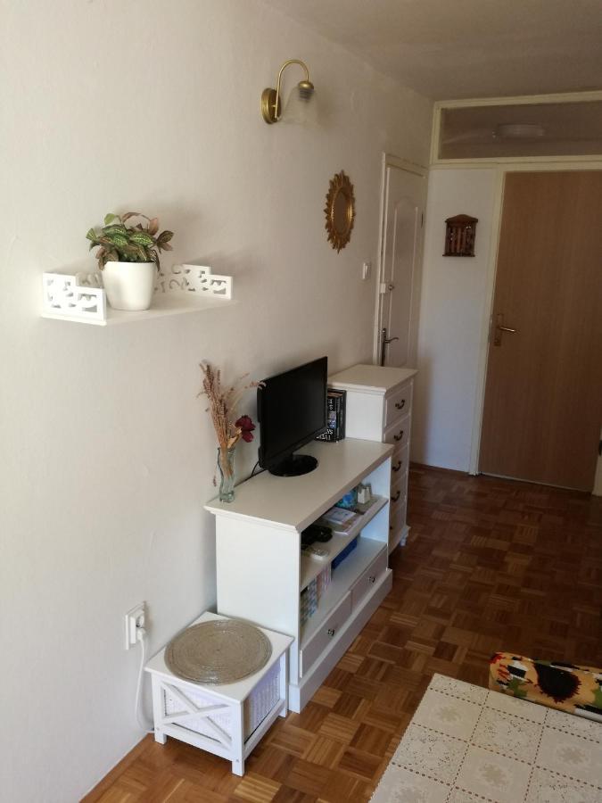 N&D Lägenhet Rovinj Exteriör bild